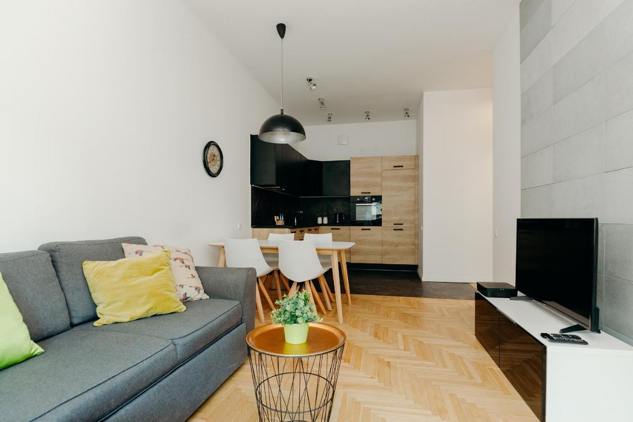 Shortstaypoland Grzybowska Warsaw Exterior photo